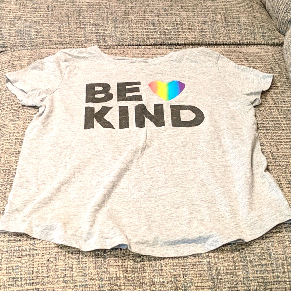 EUC Be Kind tee